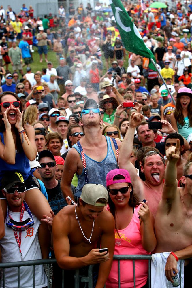 BDW51841-3375664501-O