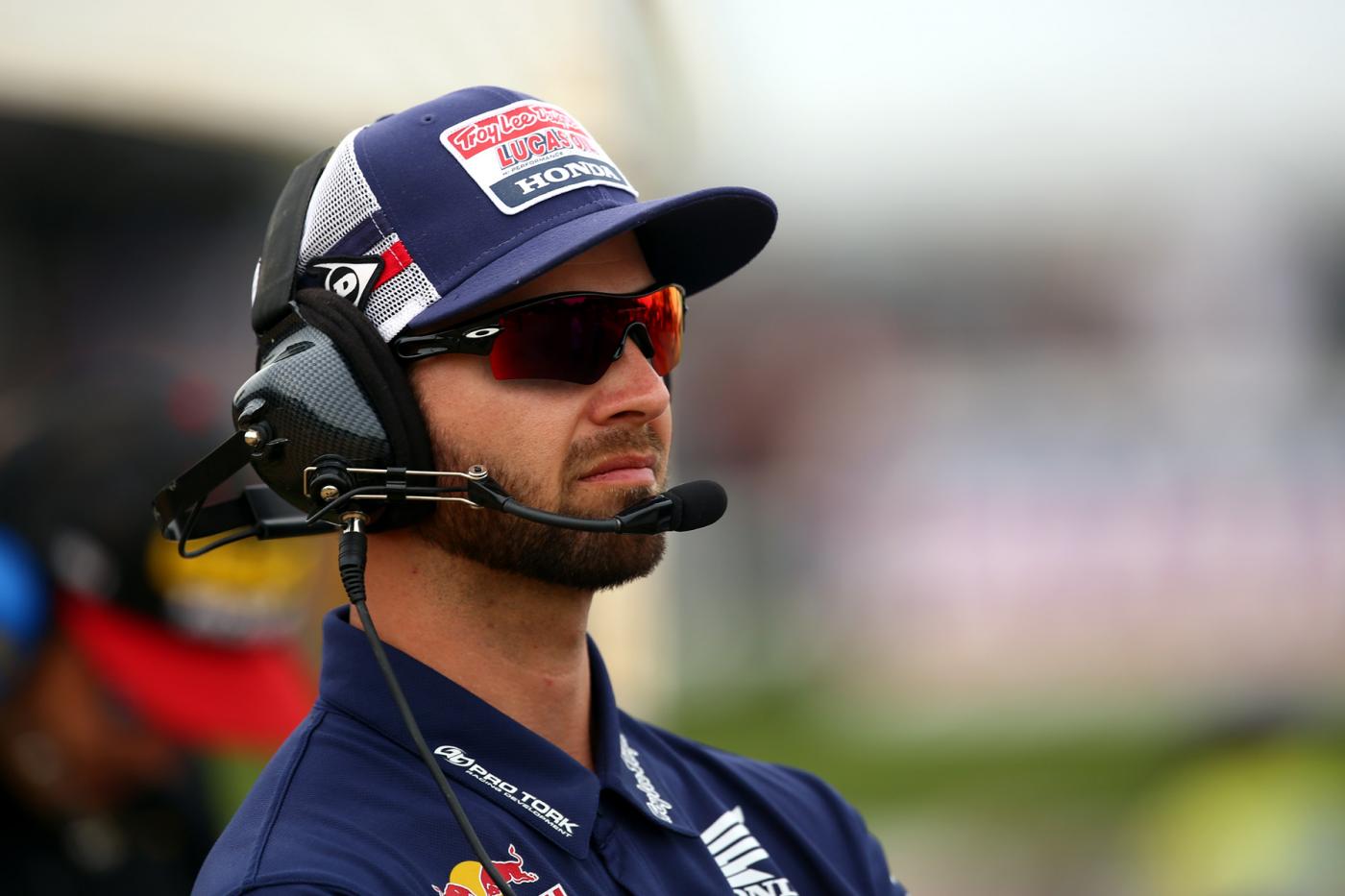 BDW52051-3375664583-O