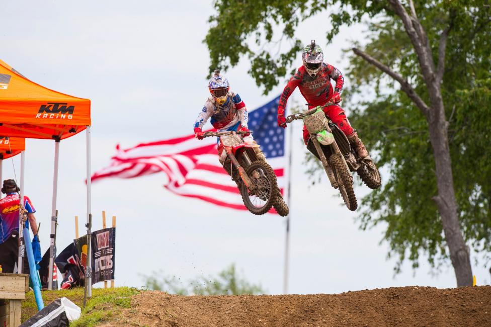 There is still time for Chad Reed (22) to move to the front.  