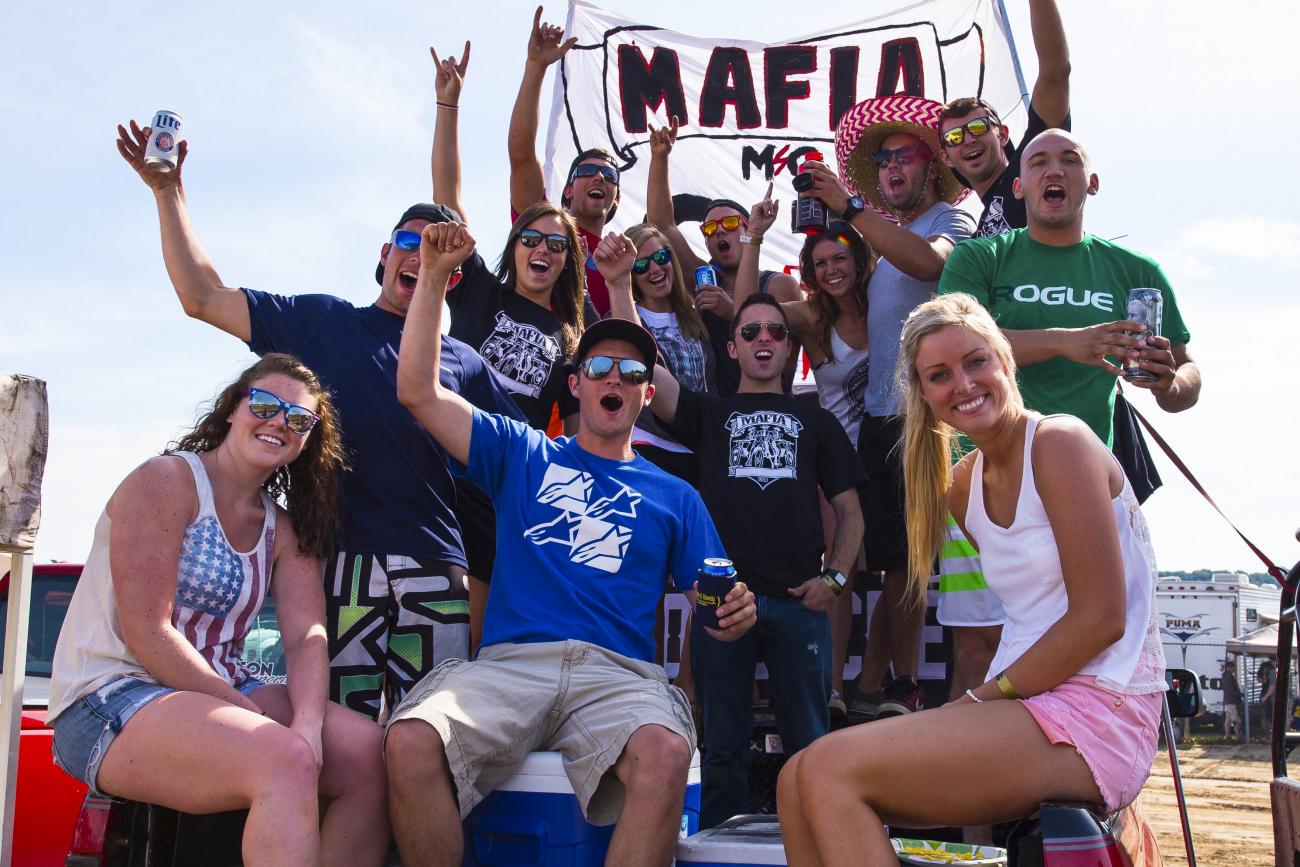 Racer X Films: Meet the Fans With Dano