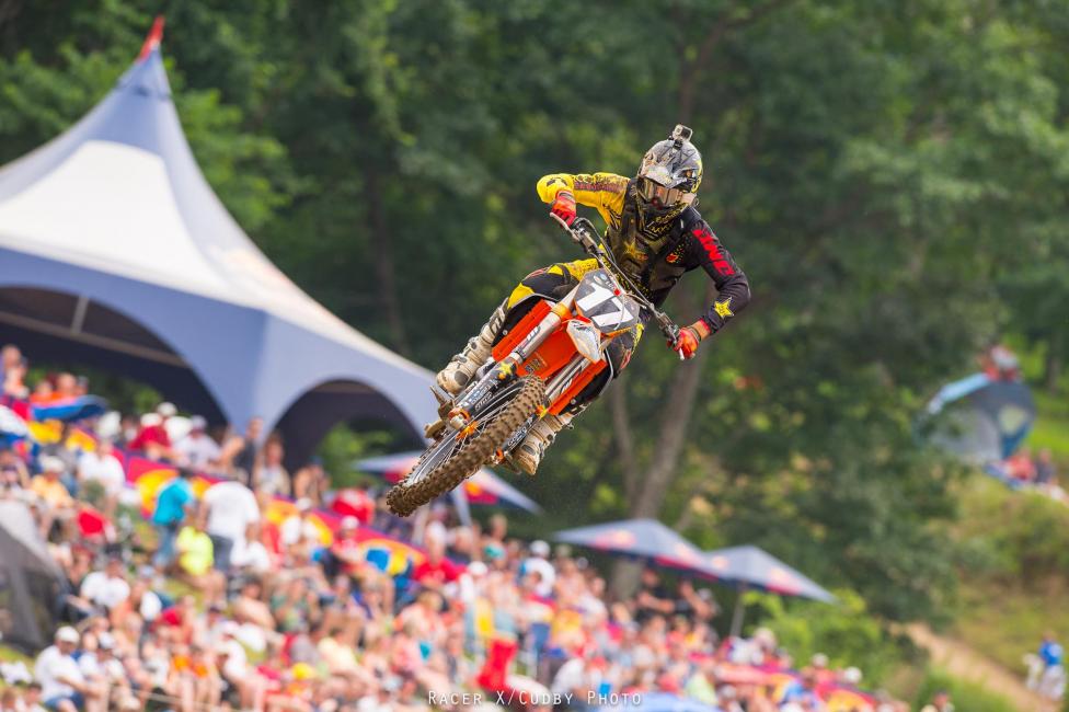 Anderson was on the gas, but a first turn crash in moto one held him to 11-3 scores.