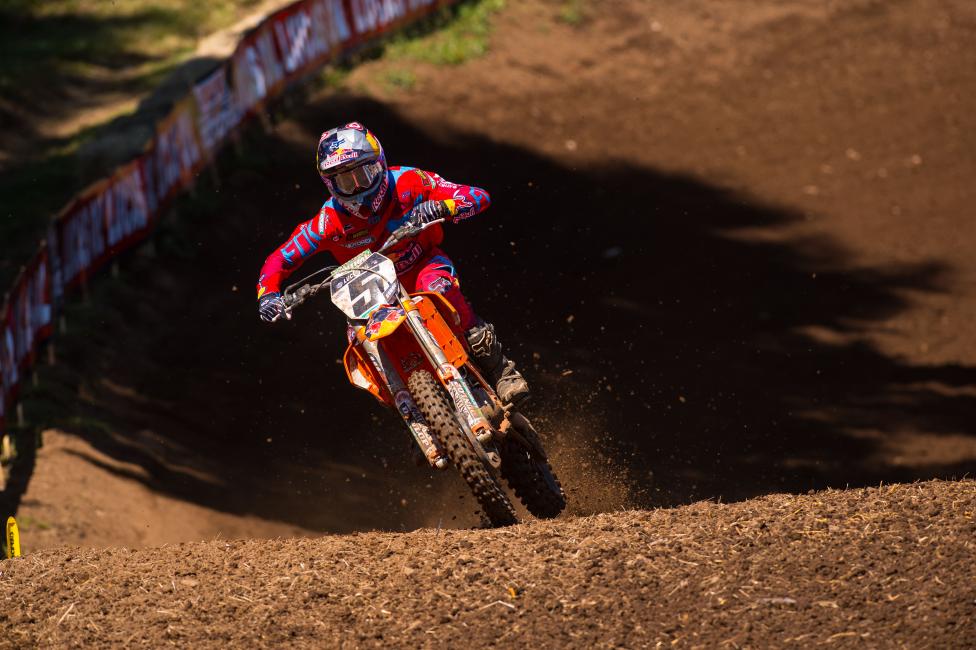 Dungey trails Ken Roczen by 14 with three rounds left. 