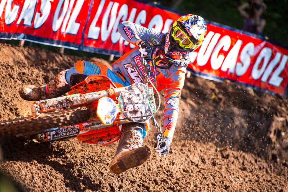 Musquin won his first overall in 2014 with a 1-1 performance at Washougal.  