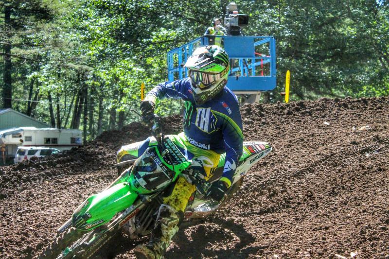 Metcalfe got extra cheers from our Australian reporter.