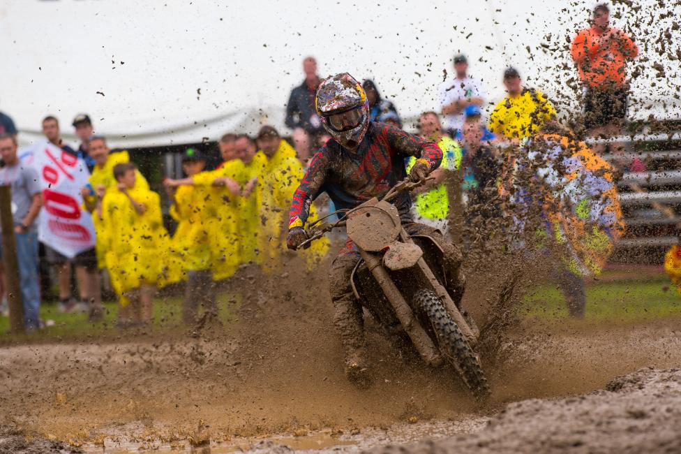 Ryan Dungey dropped thirteen points to Ken Roczen on Saturday. 
