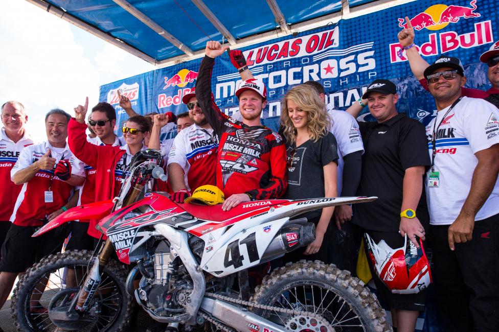 Canard won four of the last six motos to end the season.