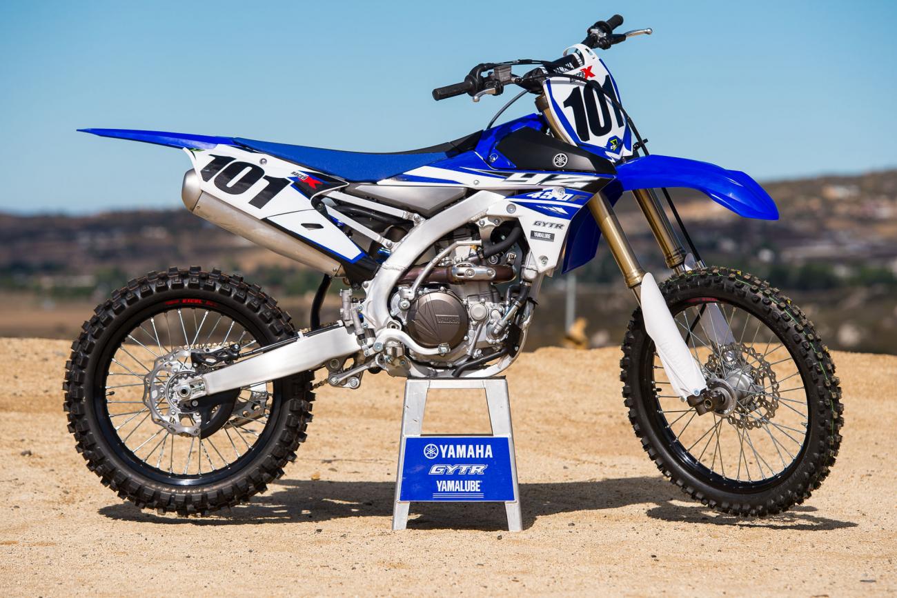 Racer X Films: 2015 Yamaha YZF450 Intro