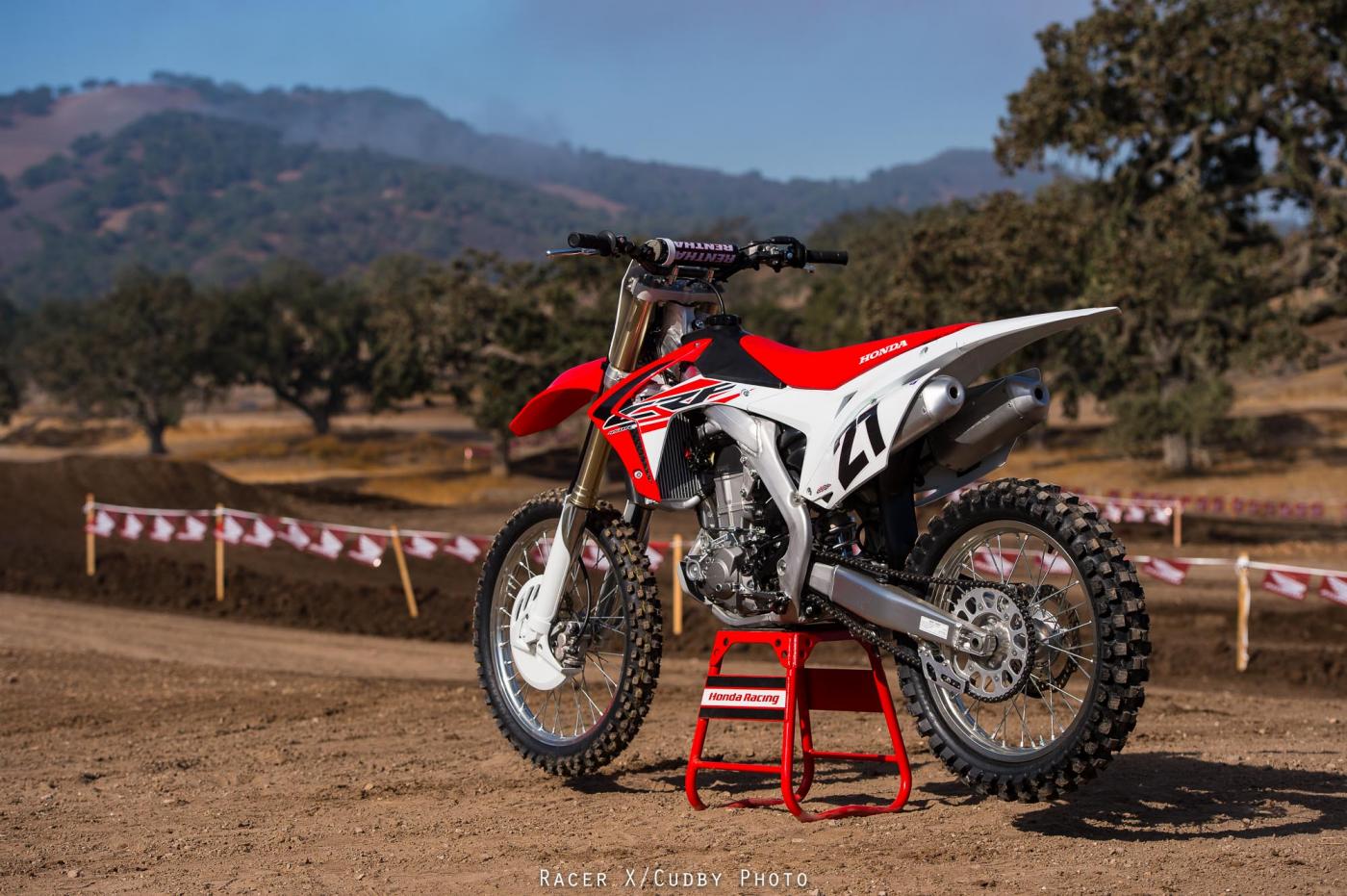 2015HondaCRF450Rintro-Cudby-002