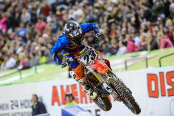 Wil Hahn, Tickle on DMXS Radio