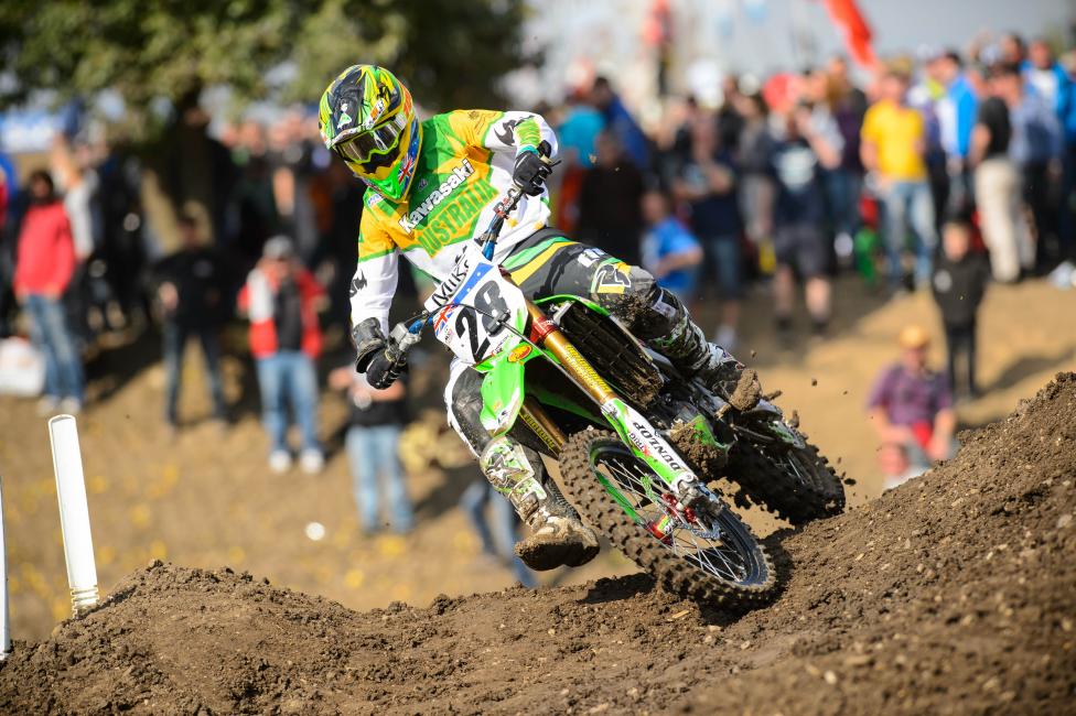 Australia loses Brett Metcalfe from the 2013 squad, but Chad Reed does return. 