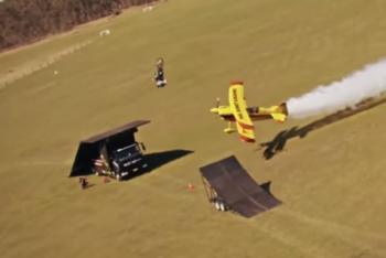 FMX vs Stunt Plane