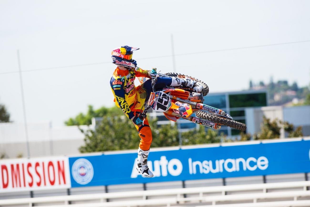 Race Day Feed: Red Bull Straight Rhythm