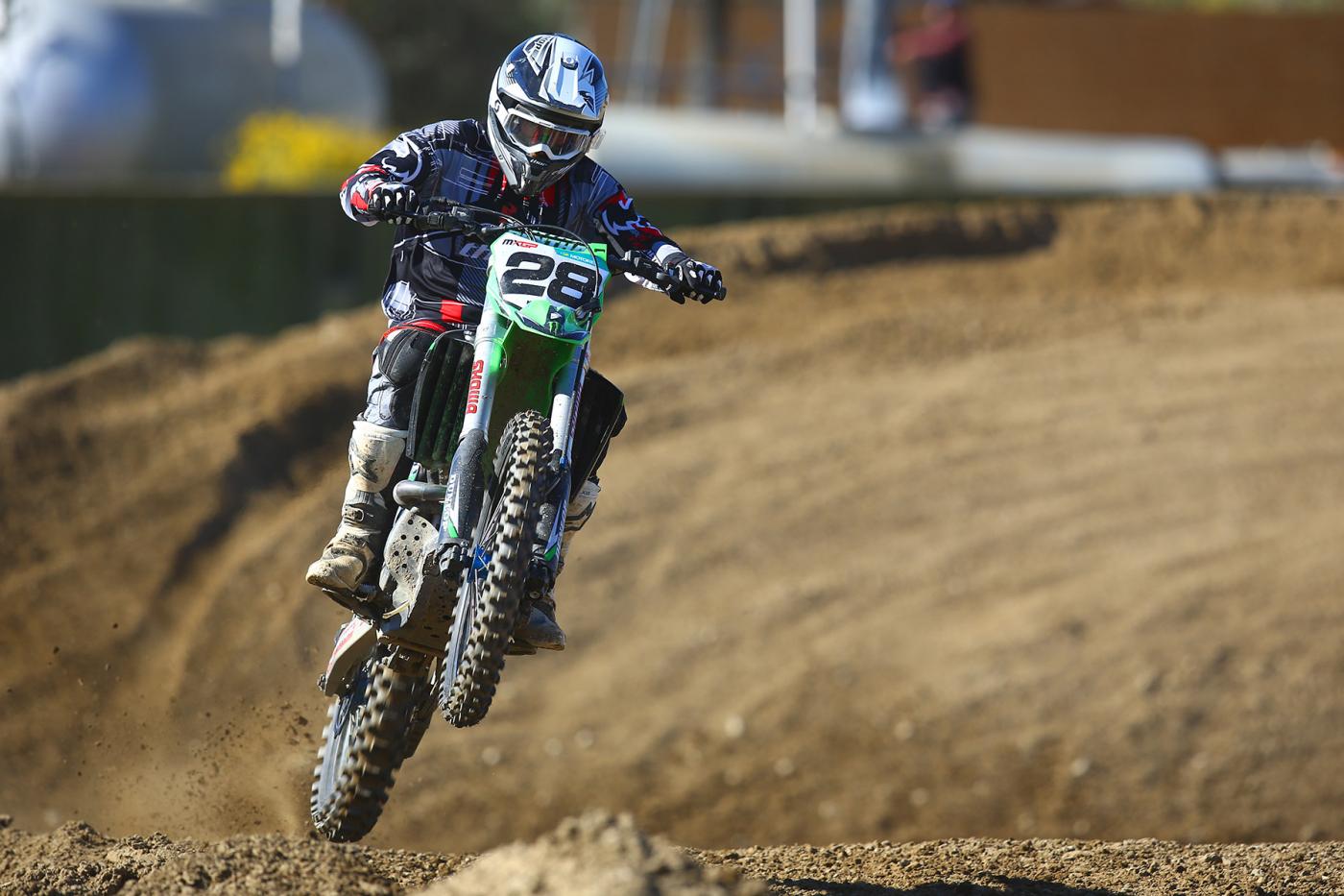 BDW56242-3667784662-O