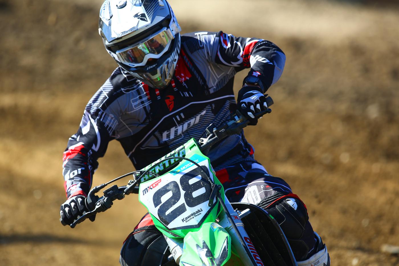 BDW56293-3667786511-O