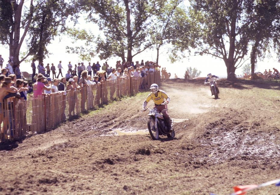 Evel Knievel race in 1974. 
