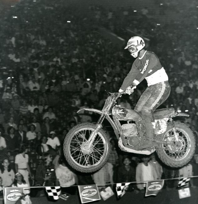 Marty Tripes took the 1973 win in LA aboard a Honda.