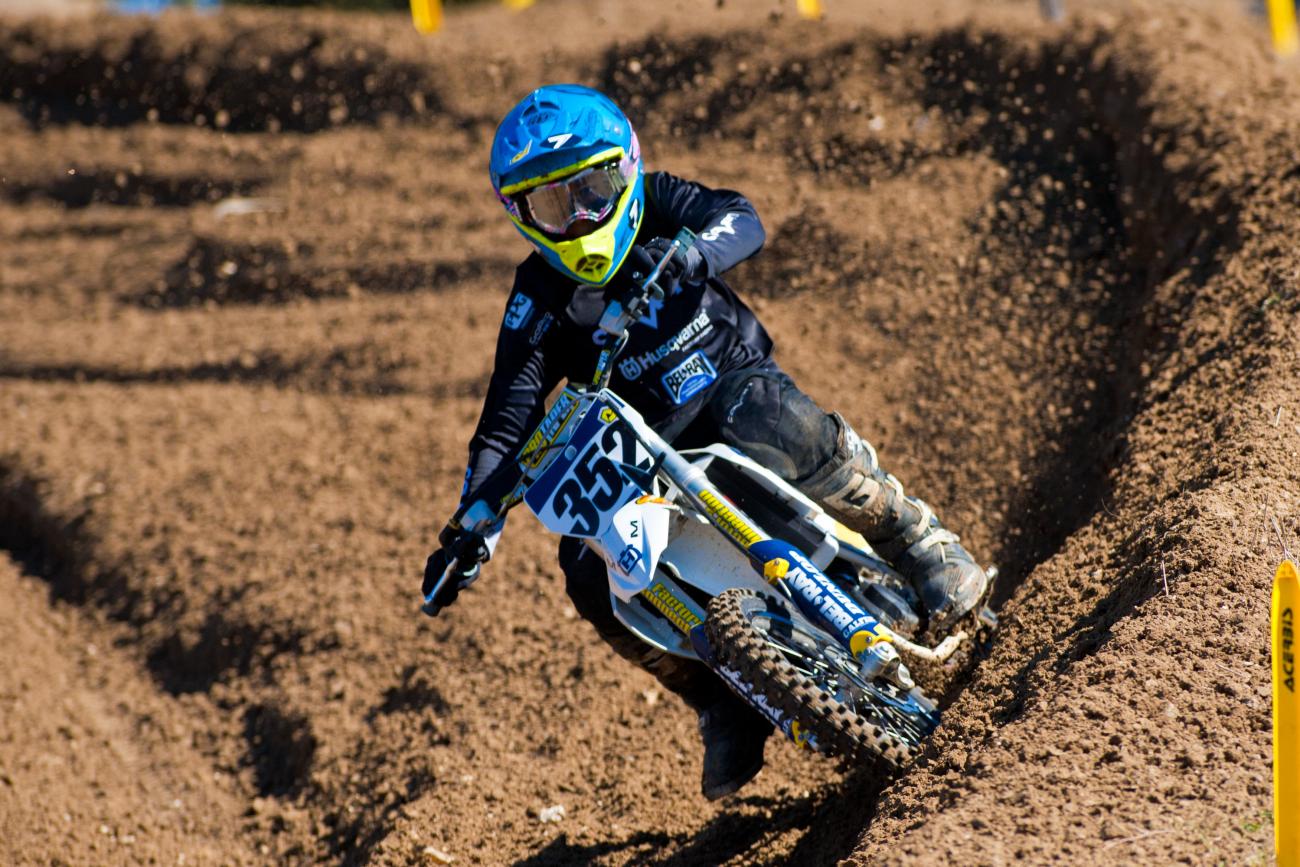 Between the Motos: Jalek Swoll - Mini Os - Racer X