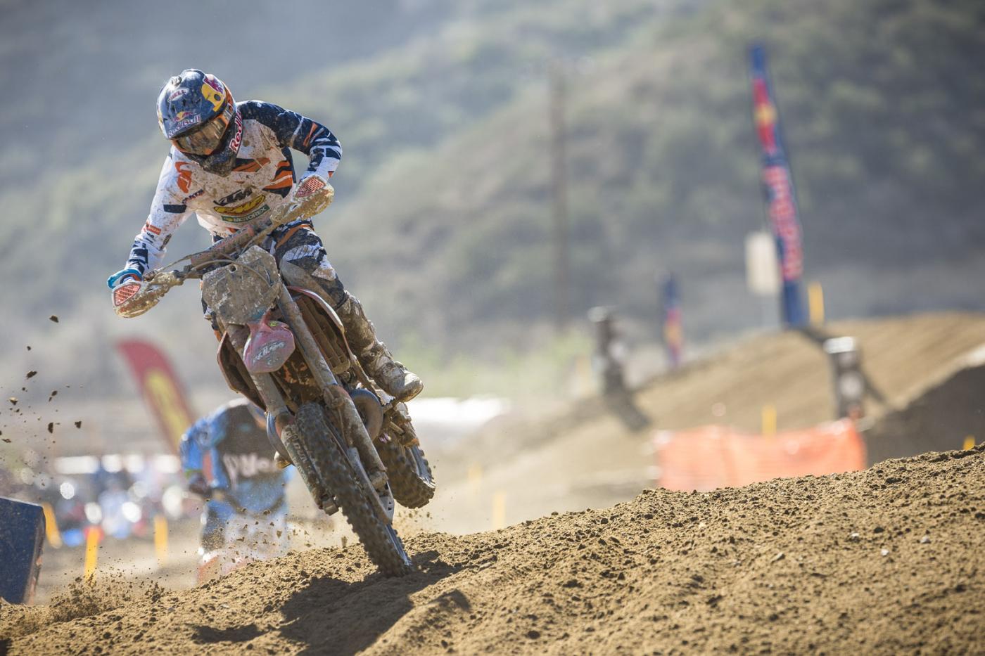 GM_141130_RBDAYINTHEDIRT_0100