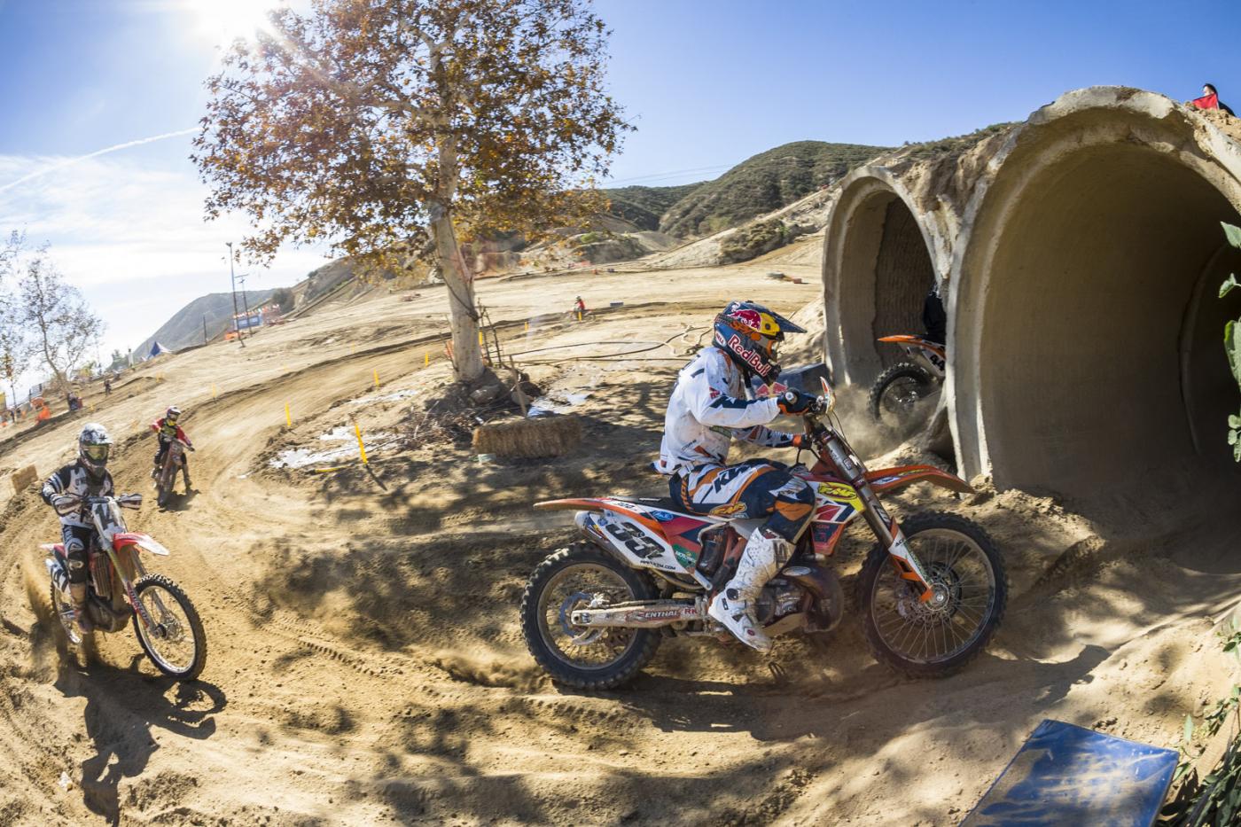 GM_141130_RBDAYINTHEDIRT_02373