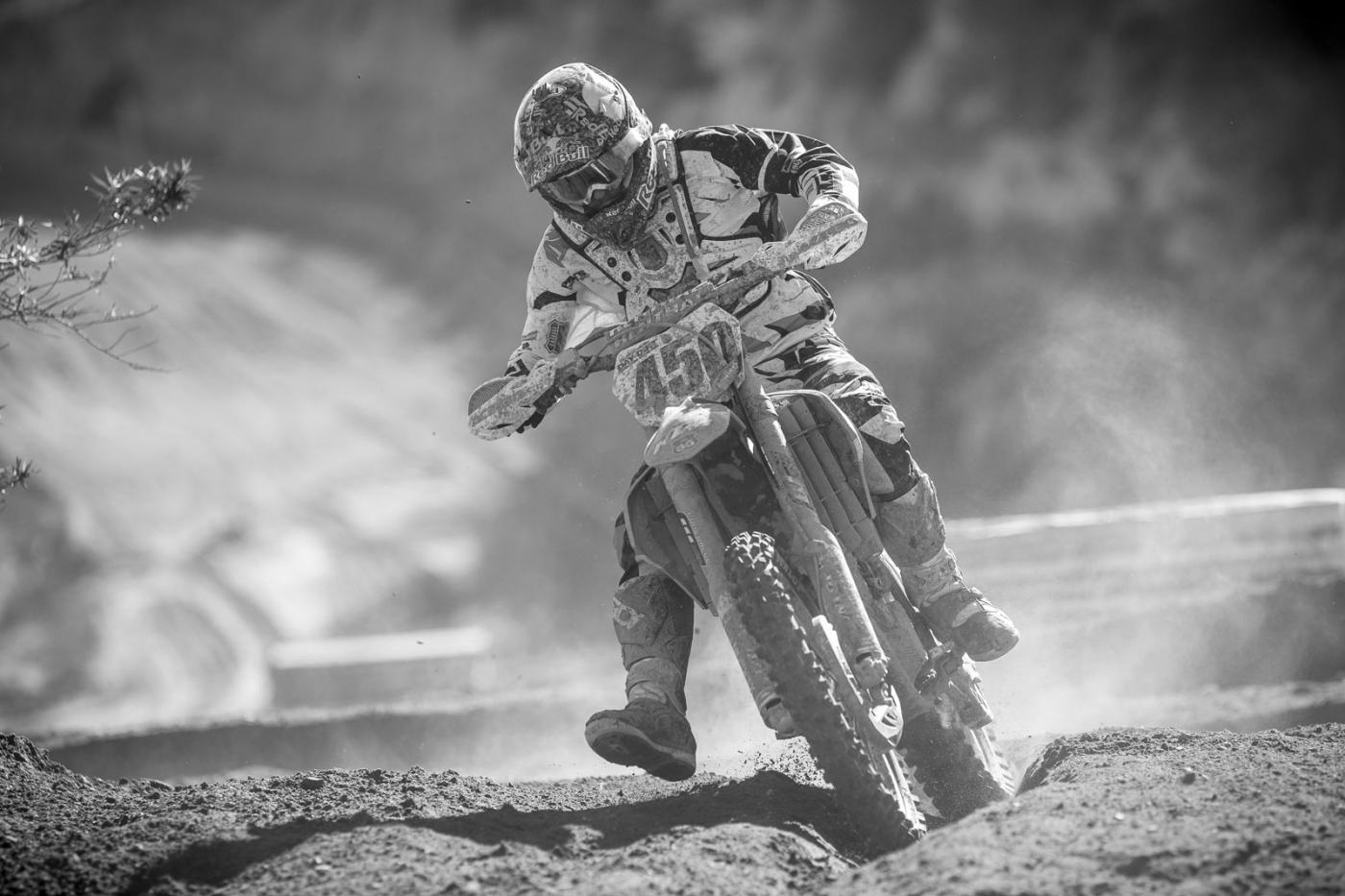 GM_141130_RBDAYINTHEDIRT_0381