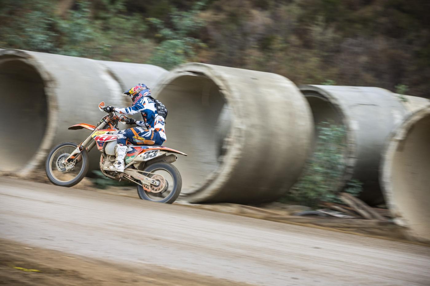 GM_141130_RBDAYINTHEDIRT_1708