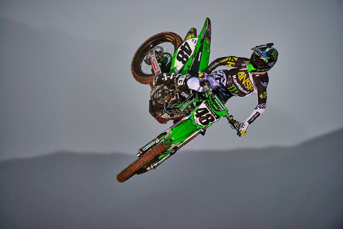 e9c8a3db-0193-46bc-a85b-3b1ebac5f345