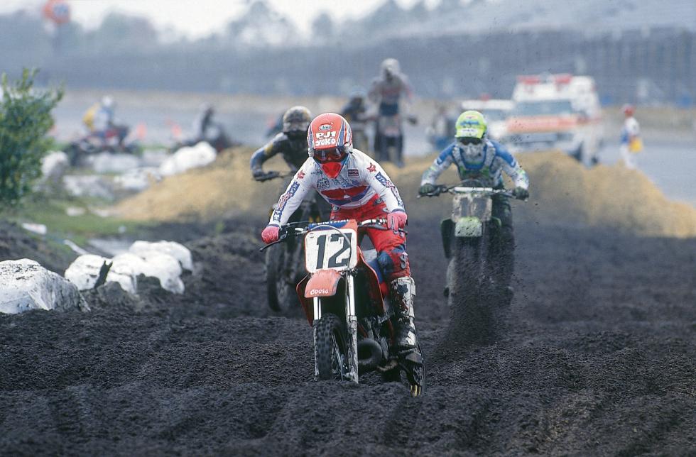 Privateer Ricky Ryan (12) leads the start of the 1987 Daytona Supercross by Honda, a race he would somehow win aboard a privateer CR250.