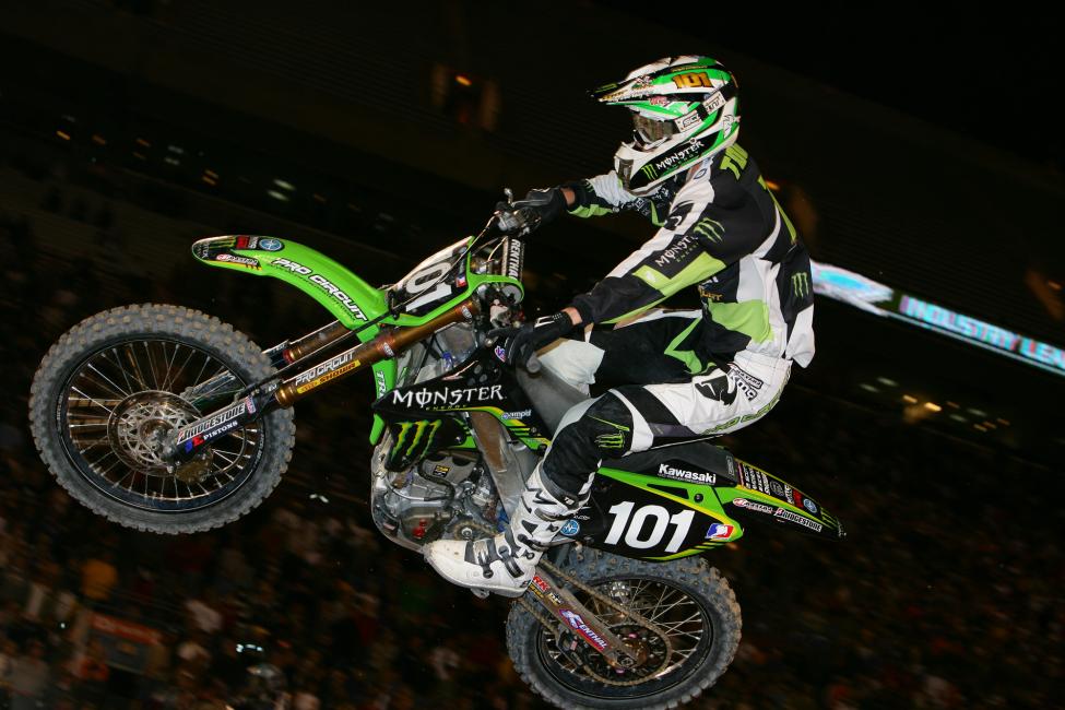 Ben Townley edged Ryan Morais for the East Region title.