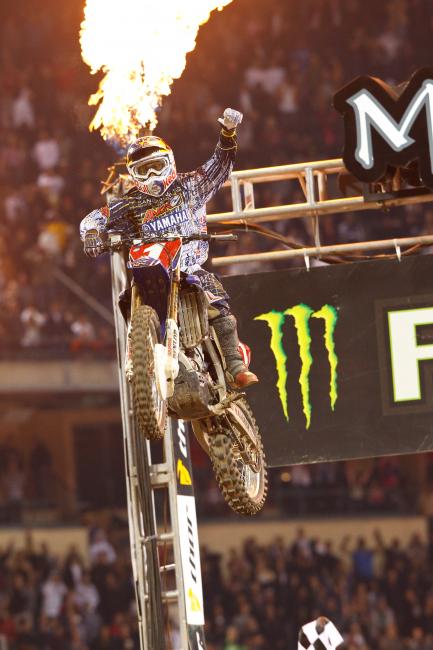 Stewart started the year as expected—with a win—but that was his lone highlight.