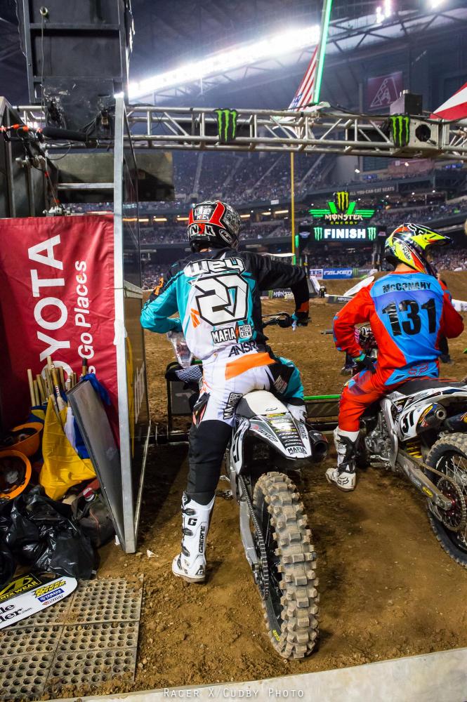 Phoenix SX Gallery - Supercross - Racer X