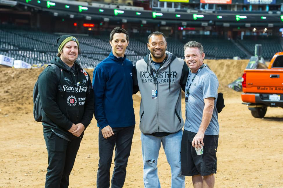 Suzuki PR man Frankie Garcia, Jeff Emig, Sunny Garcia and Jeff Ward. 