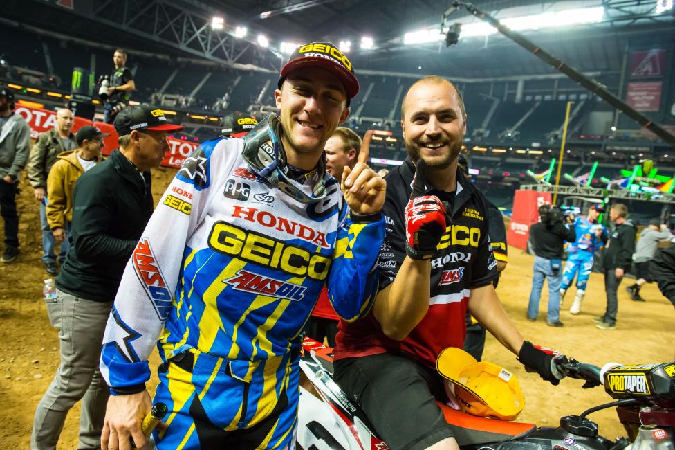 Eli Tomac joined an exclusive club last weekend. 