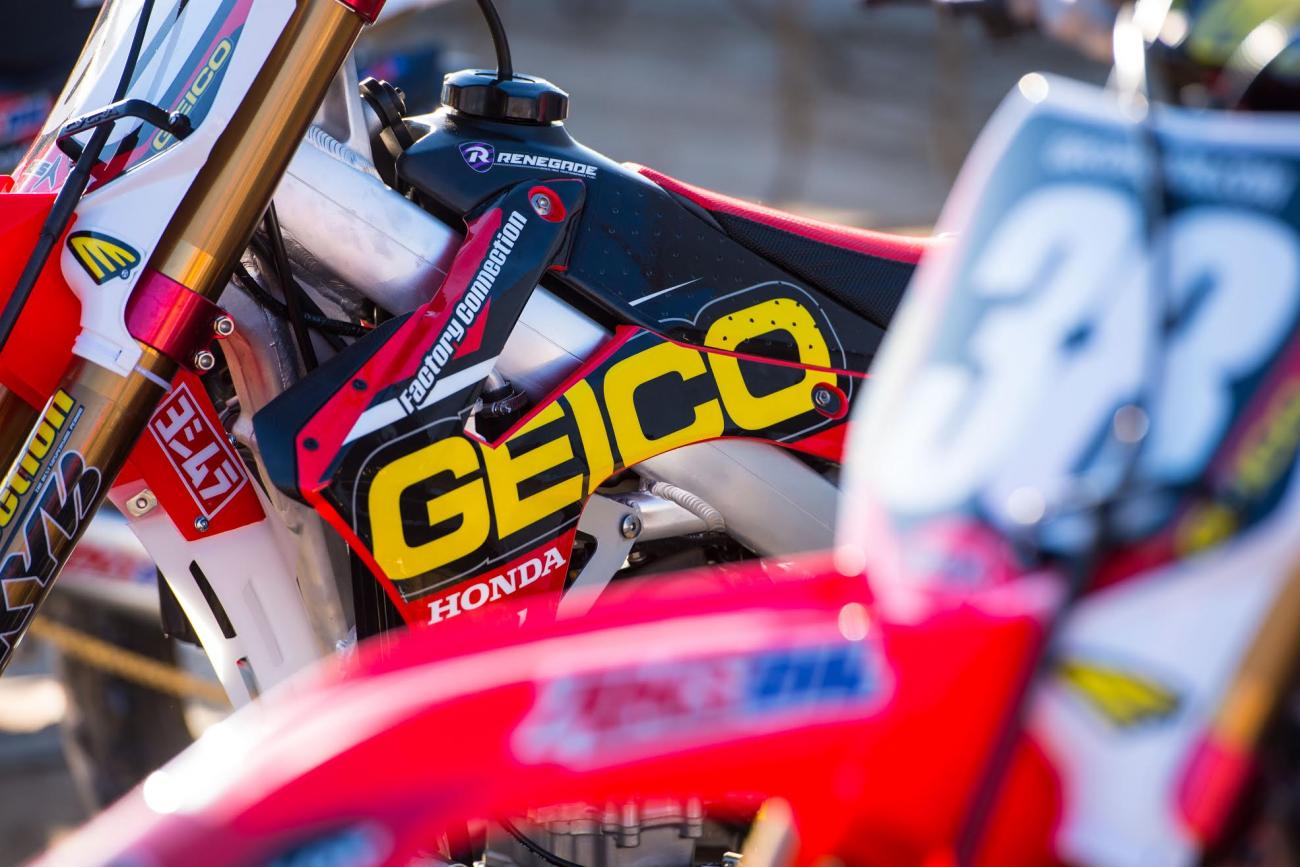 Racer X Films: GEICO Honda Race Shop