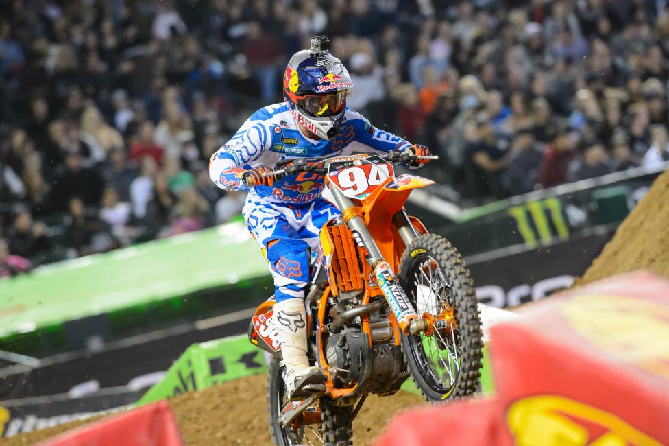 Kenny Roczen captured last year's Anaheim opener and added some red accents to his orange ride.