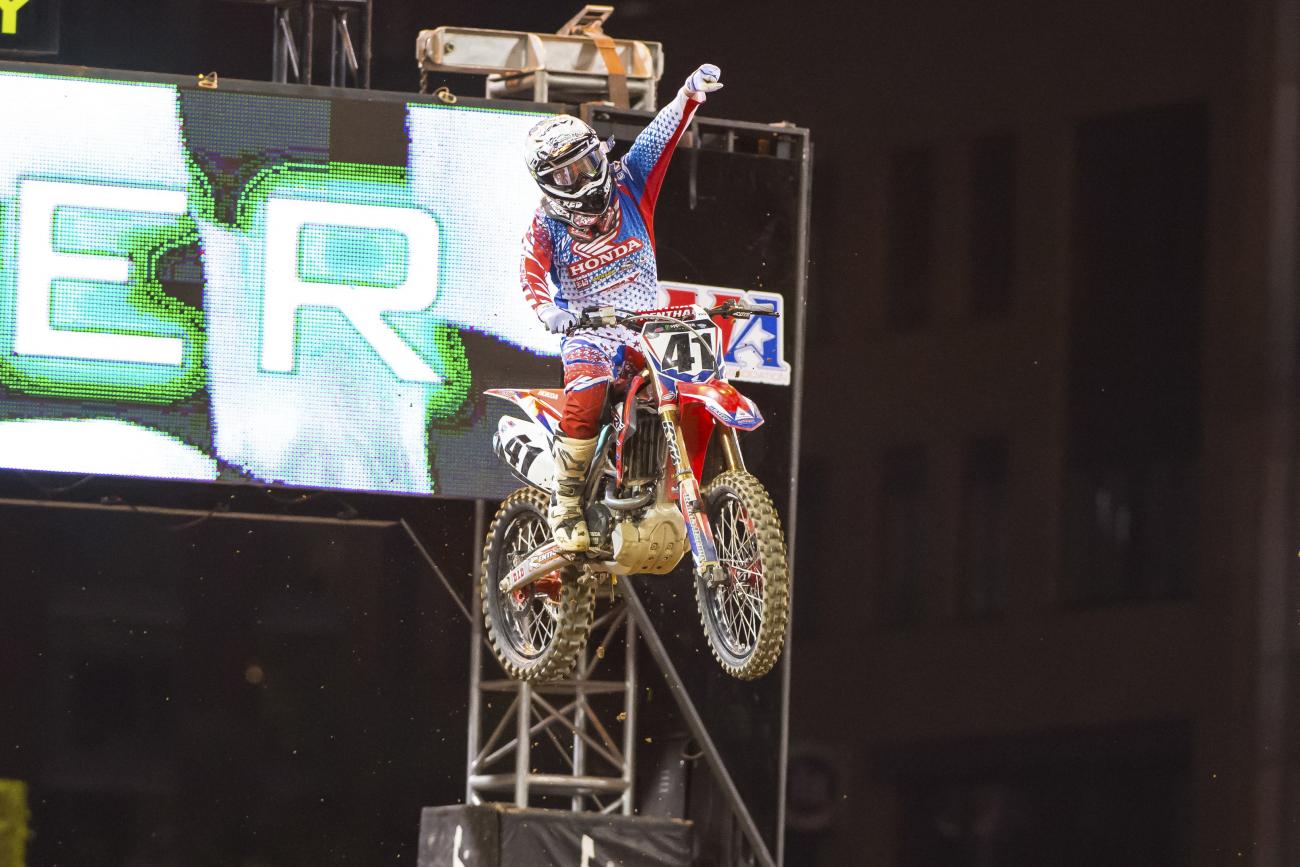 Monday Conversation: Trey Canard