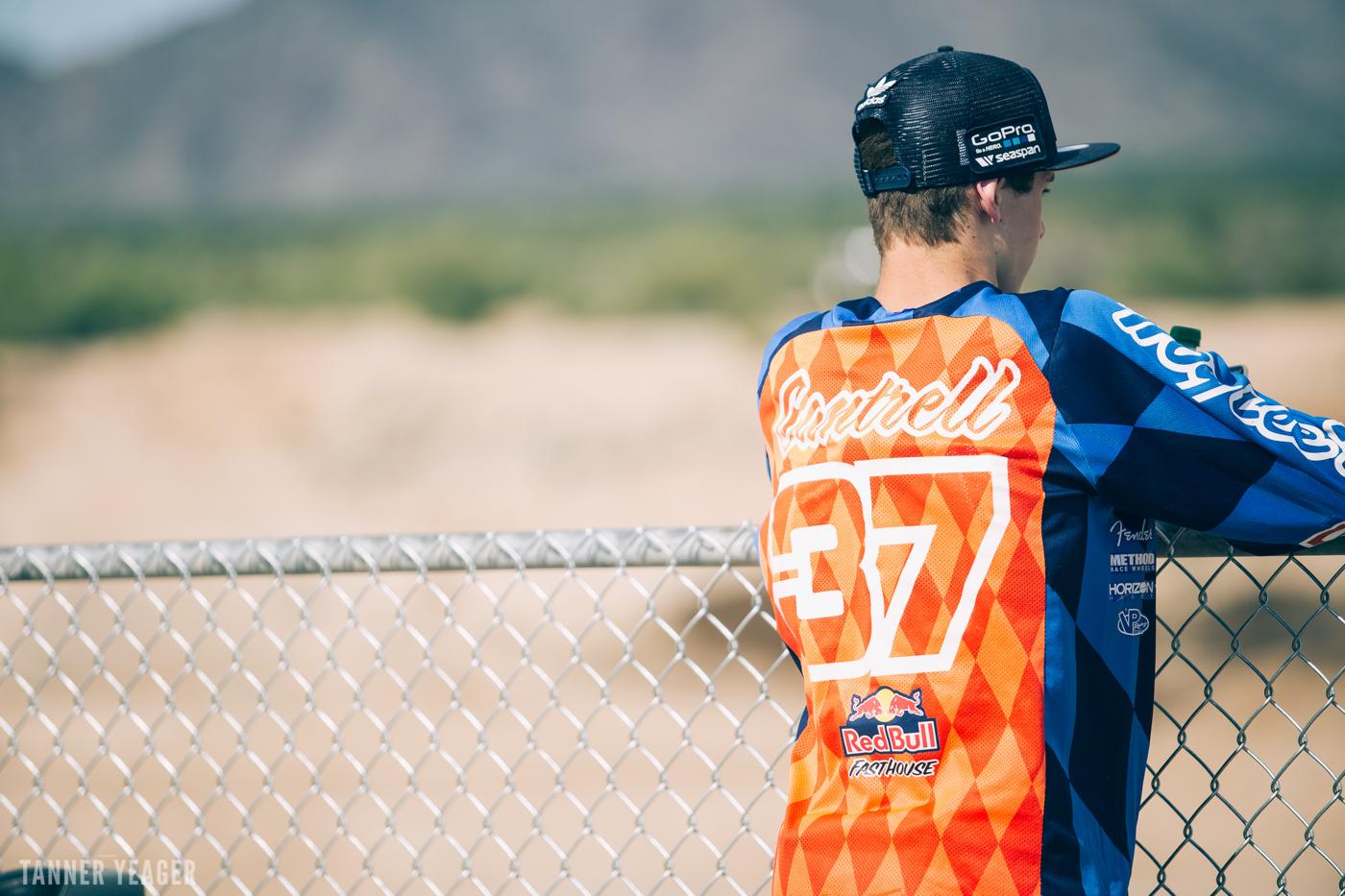 IMG_8000-as-Smart-Object-1