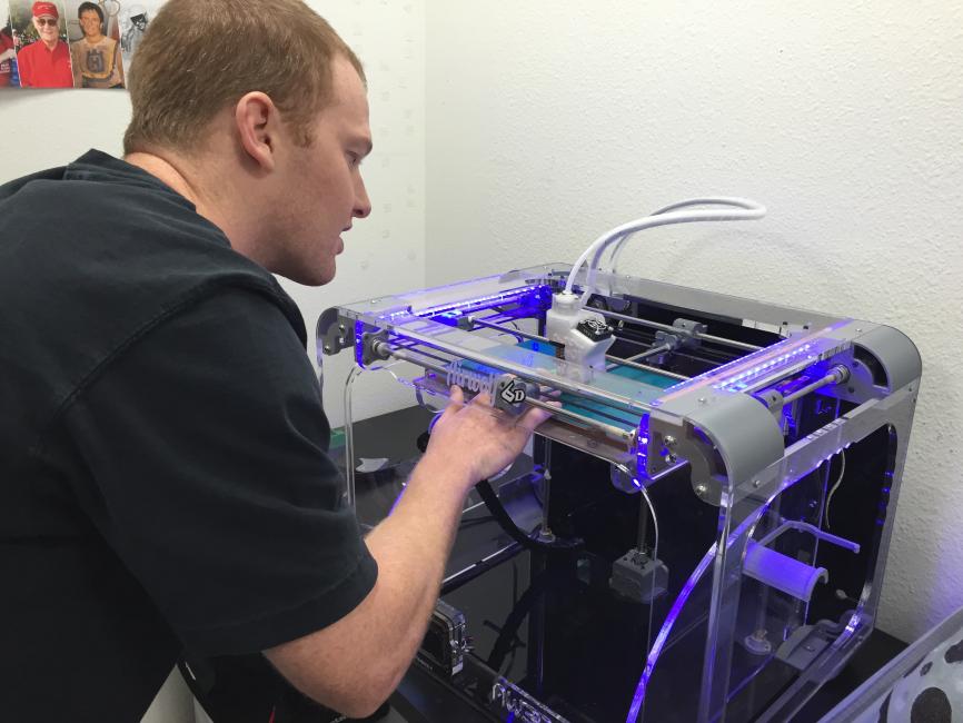 Bret Guglielmo just doing fancy things with his fancy machine. 