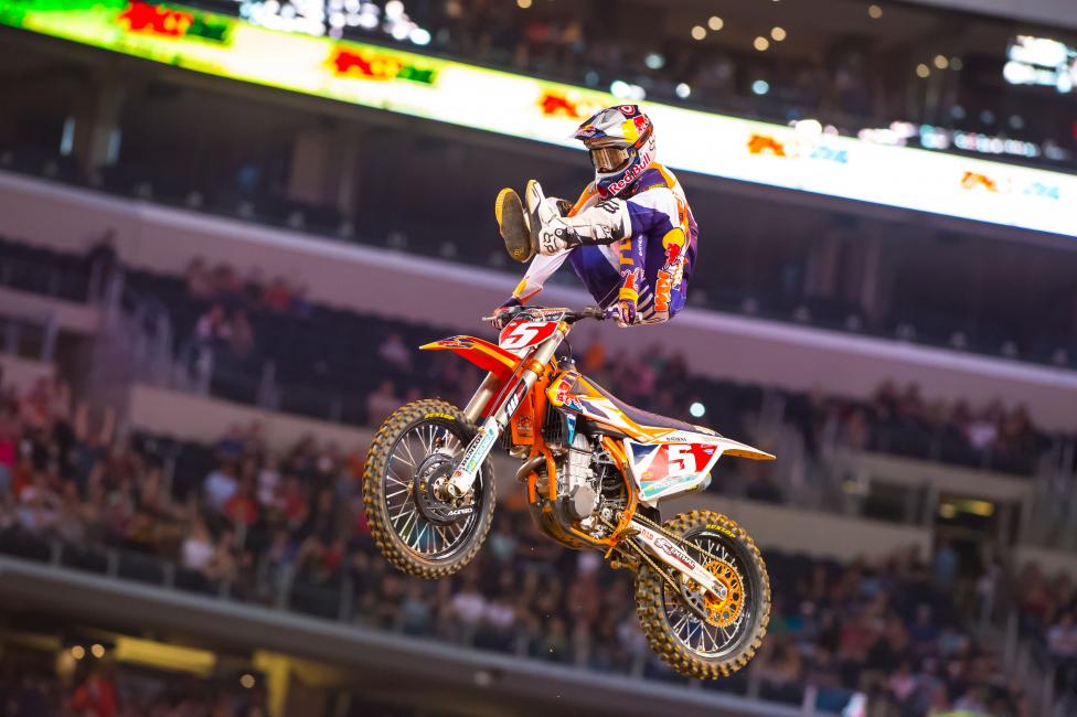 Ryan Dungey is on a roll, and so are heel-clickers! 