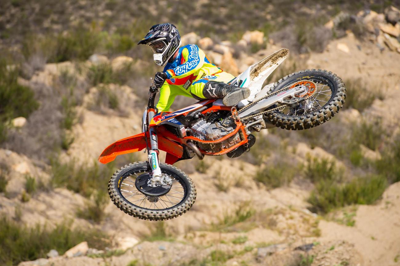 Racer X Films: KTM Factory Edition 450SX-F