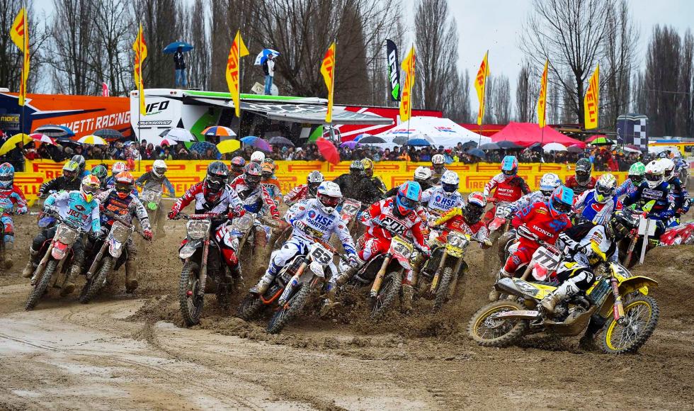 Desalle out front early. 