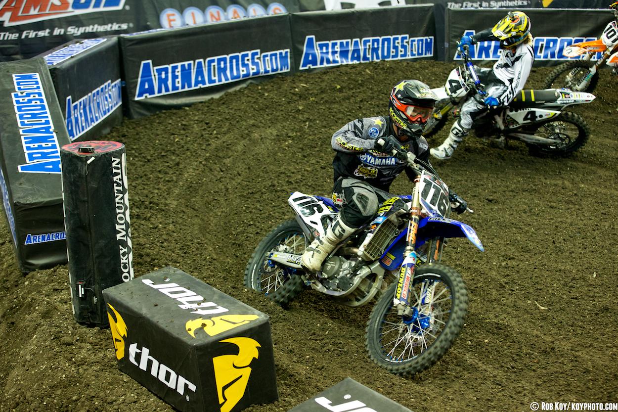 TAMPA-AX-NIGHT-_0994