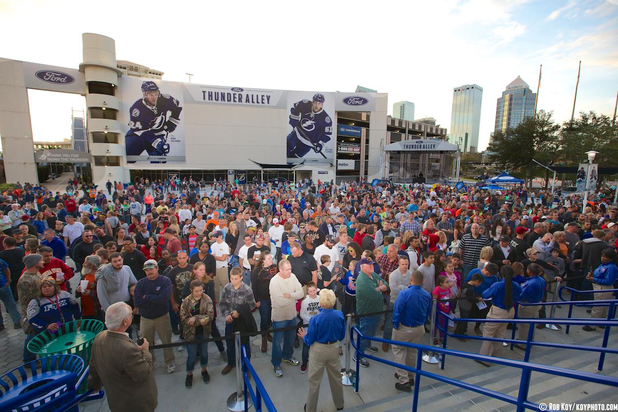 TAMPA-AX-NIGHT-_1150