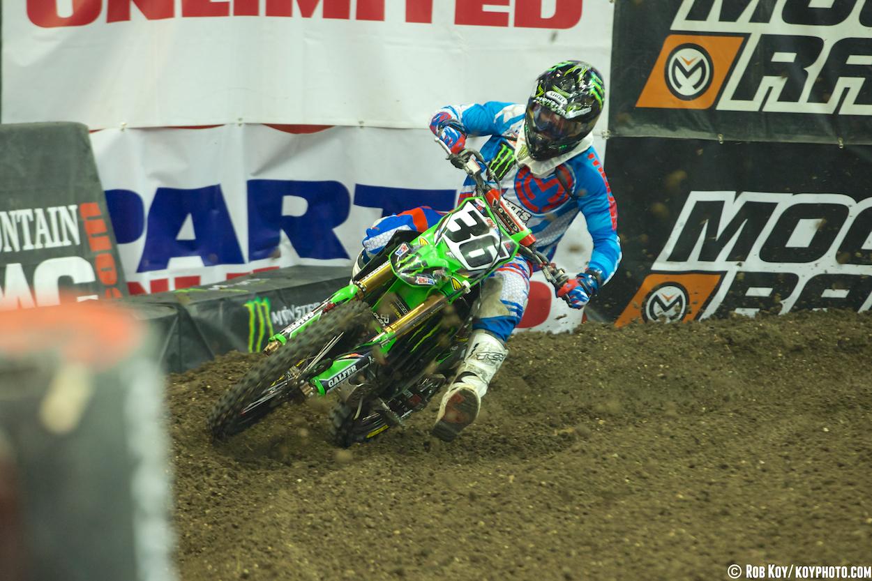 TAMPA-AX-NIGHT-_0345