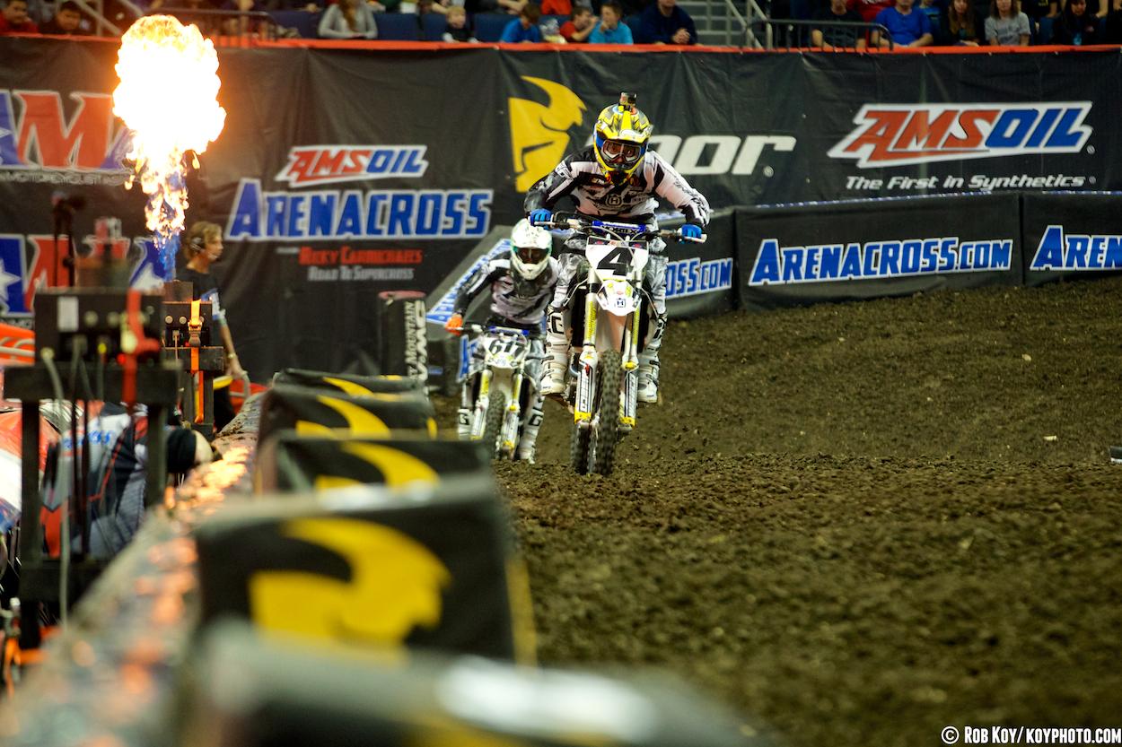 TAMPA-AX-NIGHT-_0567