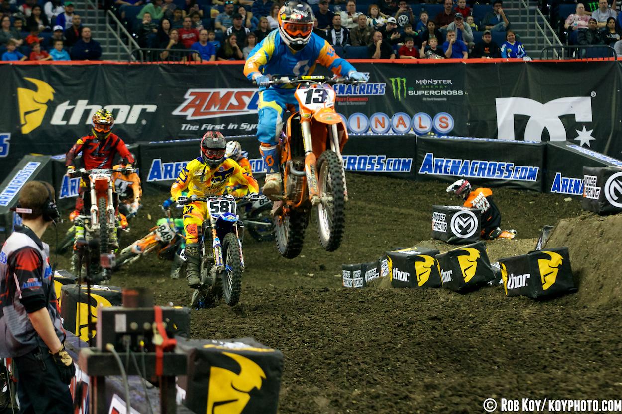 TAMPA-AX-NIGHT-_0683