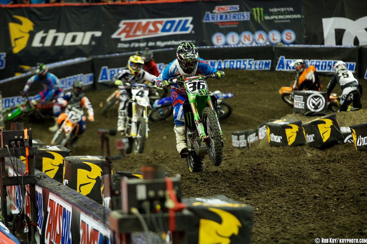 TAMPA-AX-NIGHT-_0757