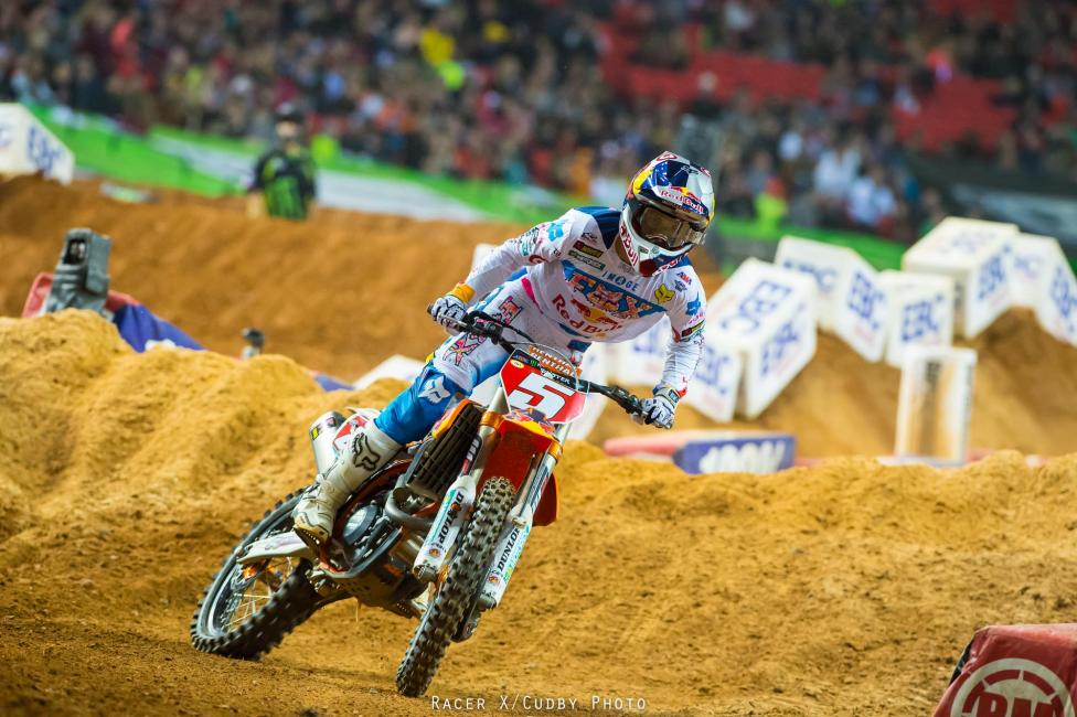 Ryan Dungey took the win and extended his point's lead at Atlanta 2.