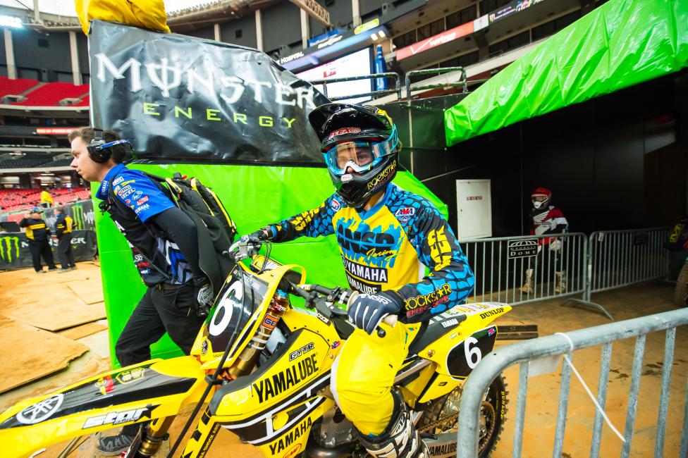 Martin also had retro Answer, sorry, ANSR, gear, with a 1990s look. Average the look of the bike and the gear together and you have 1987.5.