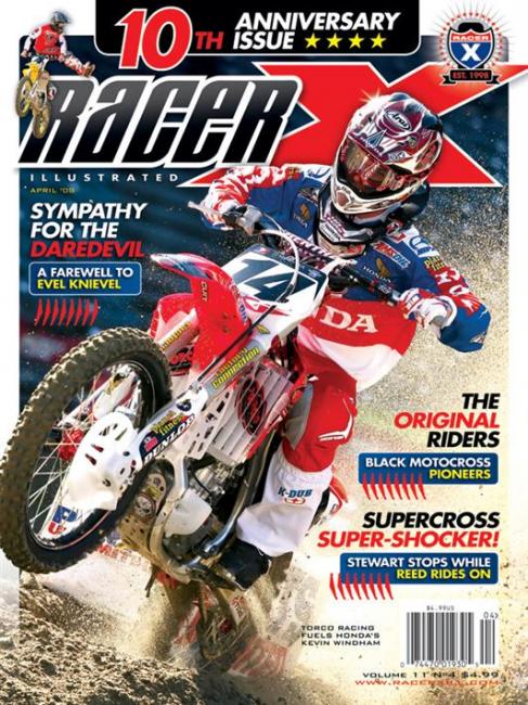 Yes! From the original retro night back in 2008. Kevin Windham ran the old-school Johnny O'Mara style boot gatorz in practice to match his retro gear. But the AMA wouldn't let K-Dub race with the gatorz.