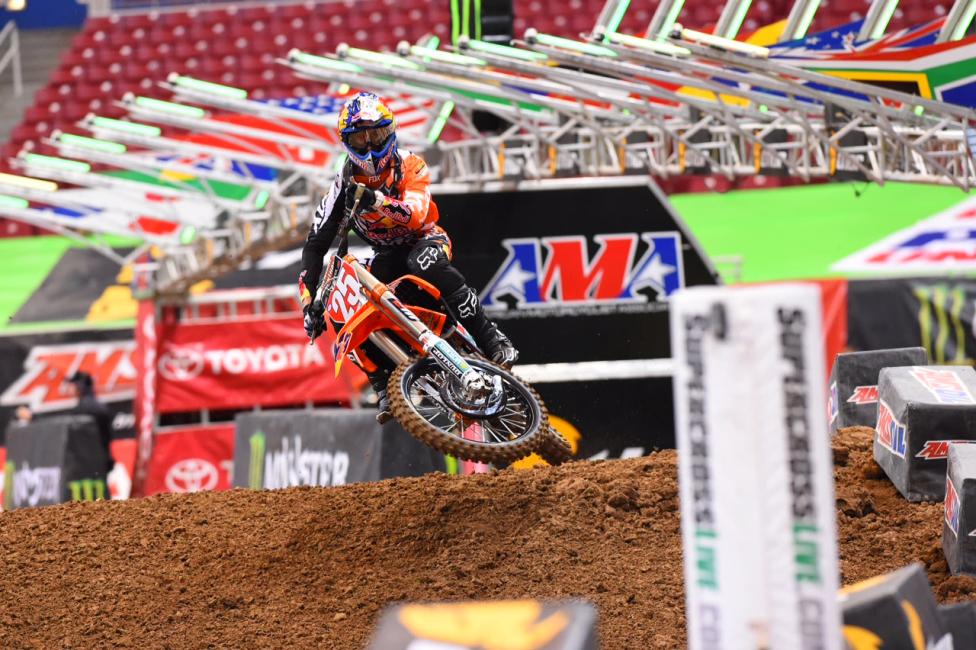 Here's Marvin Musquin showing you the international flavor of the series in more ways than one.